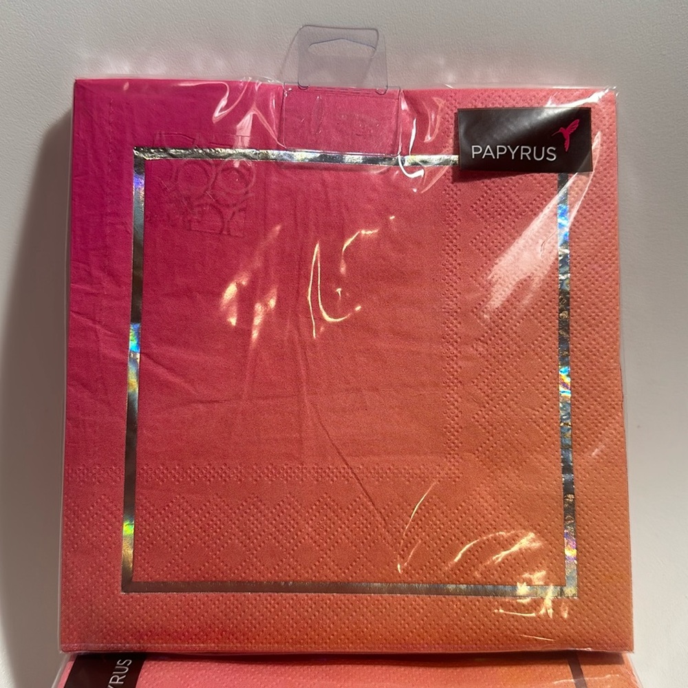 Papyrus 3-Ply Paper Napkins. Qty 20 in one package. 13 x 13.